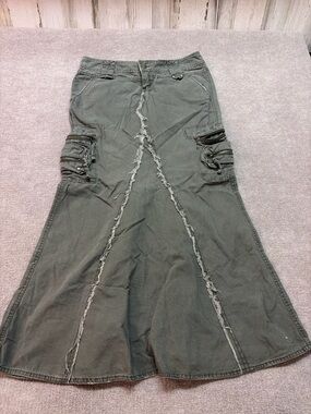Noni Y2K Cargo Maxi Skirt Olive Green Distressed Raw Hem Utility Boho Sz 7 0791